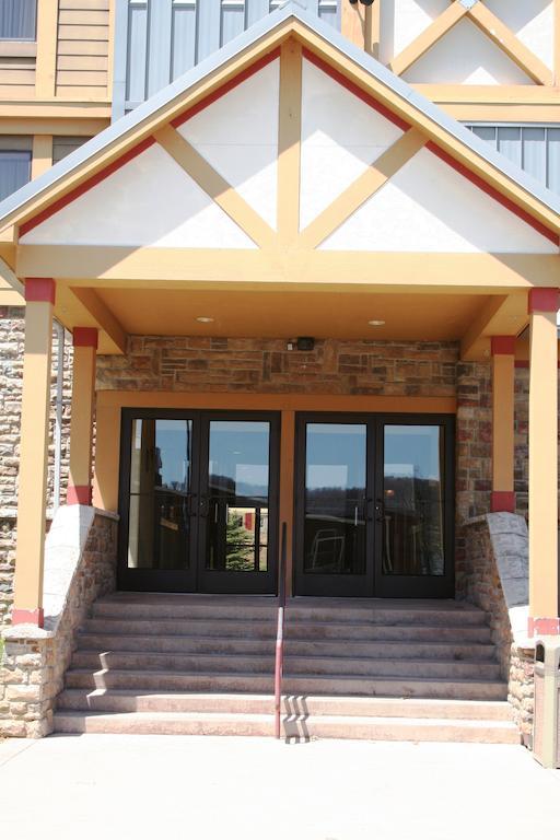 Wisp Resort Hotel And Conference Center マクヘンリー エクステリア 写真